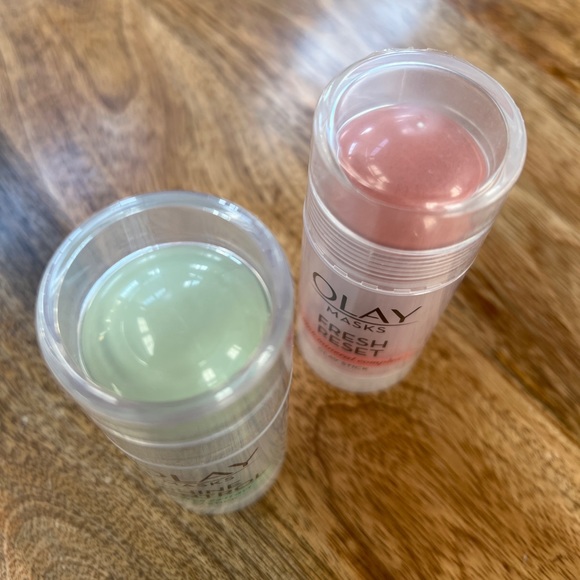 Set of 2 Oil Of Olay Stick Masks - Picture 5 of 11
